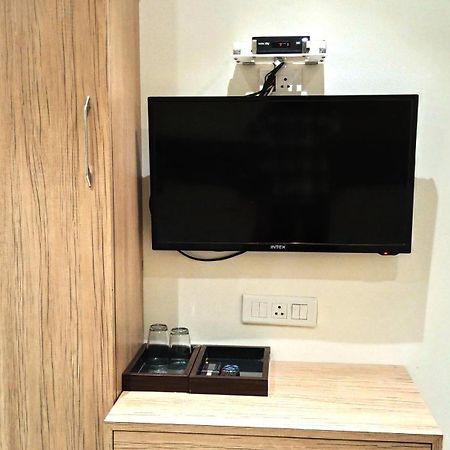 Hotel Ramniwas Jalgaon ภายนอก รูปภาพ