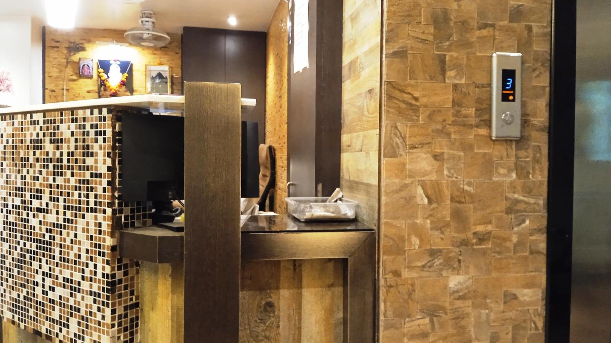 Hotel Ramniwas Jalgaon ภายนอก รูปภาพ